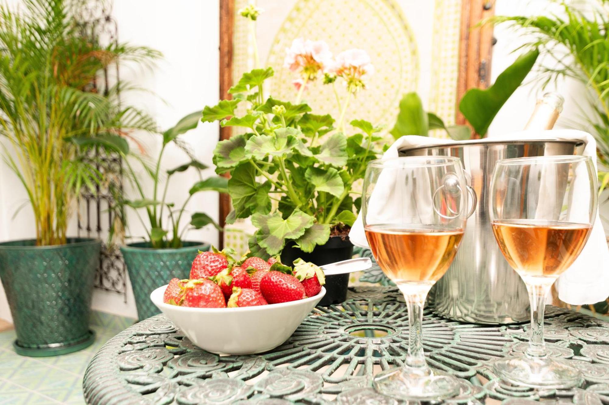 Casa Esmeralda - Luxury Boutique Apartments Old Town Estepona Bagian luar foto