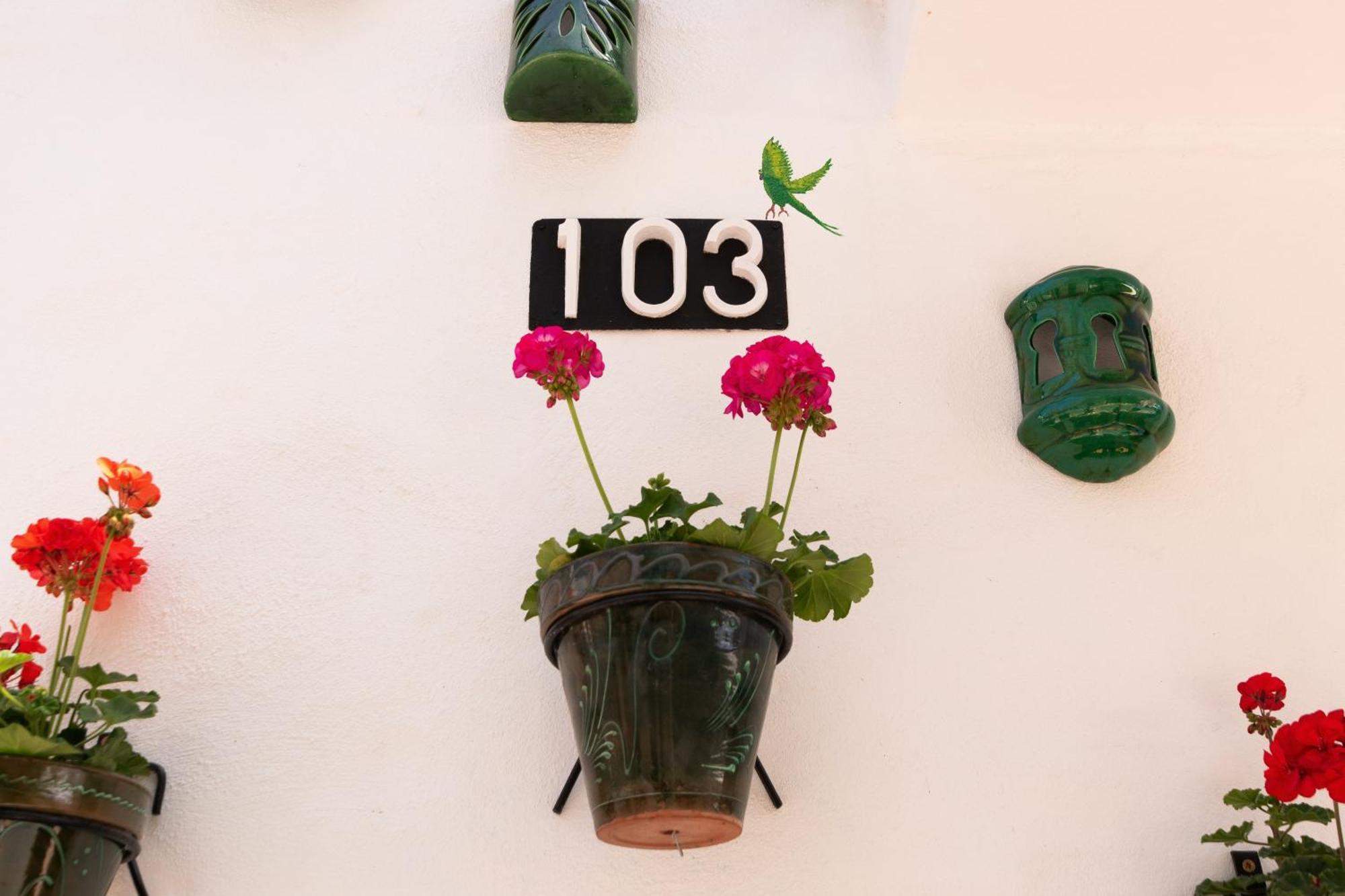 Casa Esmeralda - Luxury Boutique Apartments Old Town Estepona Bagian luar foto
