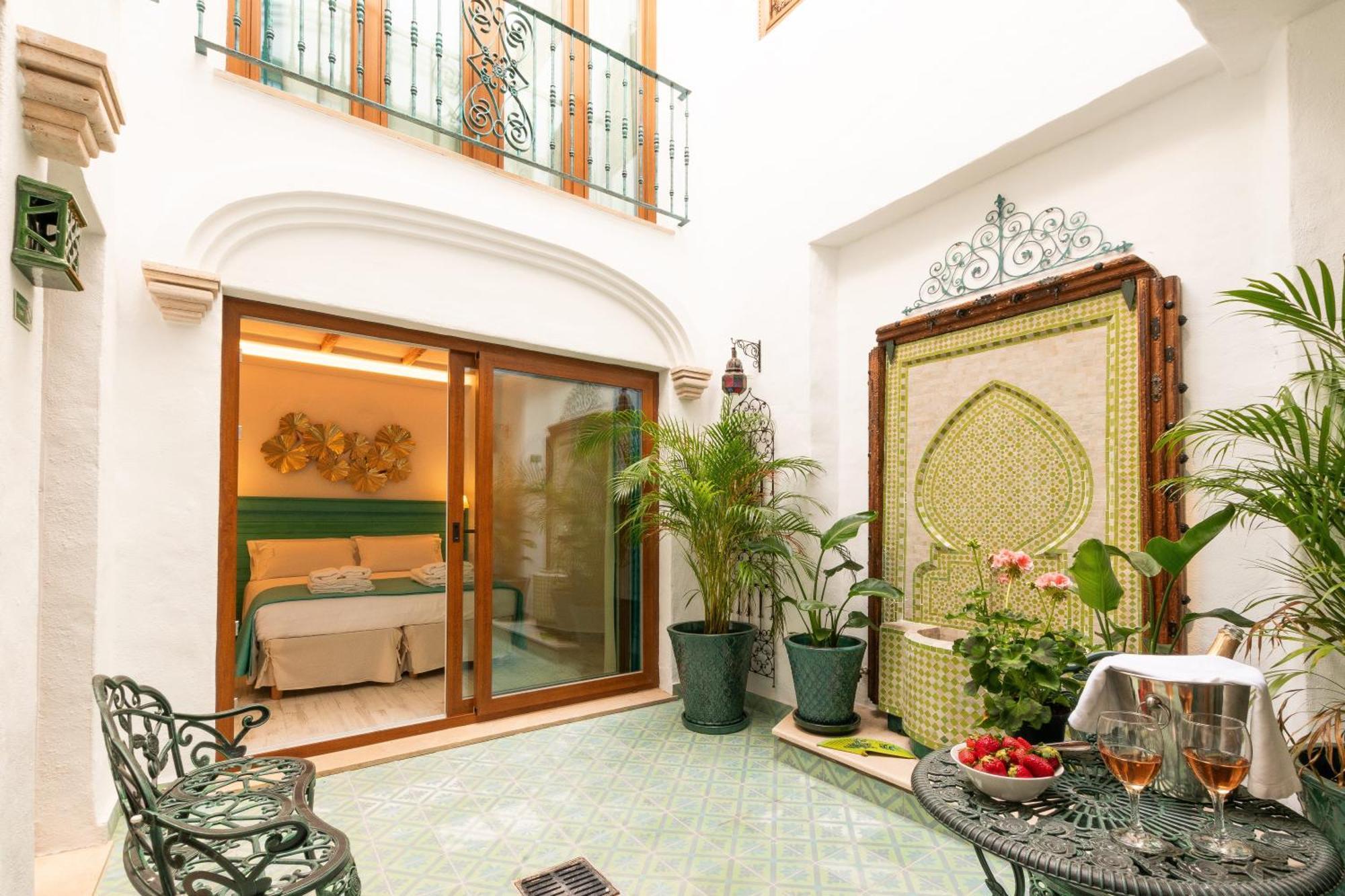 Casa Esmeralda - Luxury Boutique Apartments Old Town Estepona Bagian luar foto