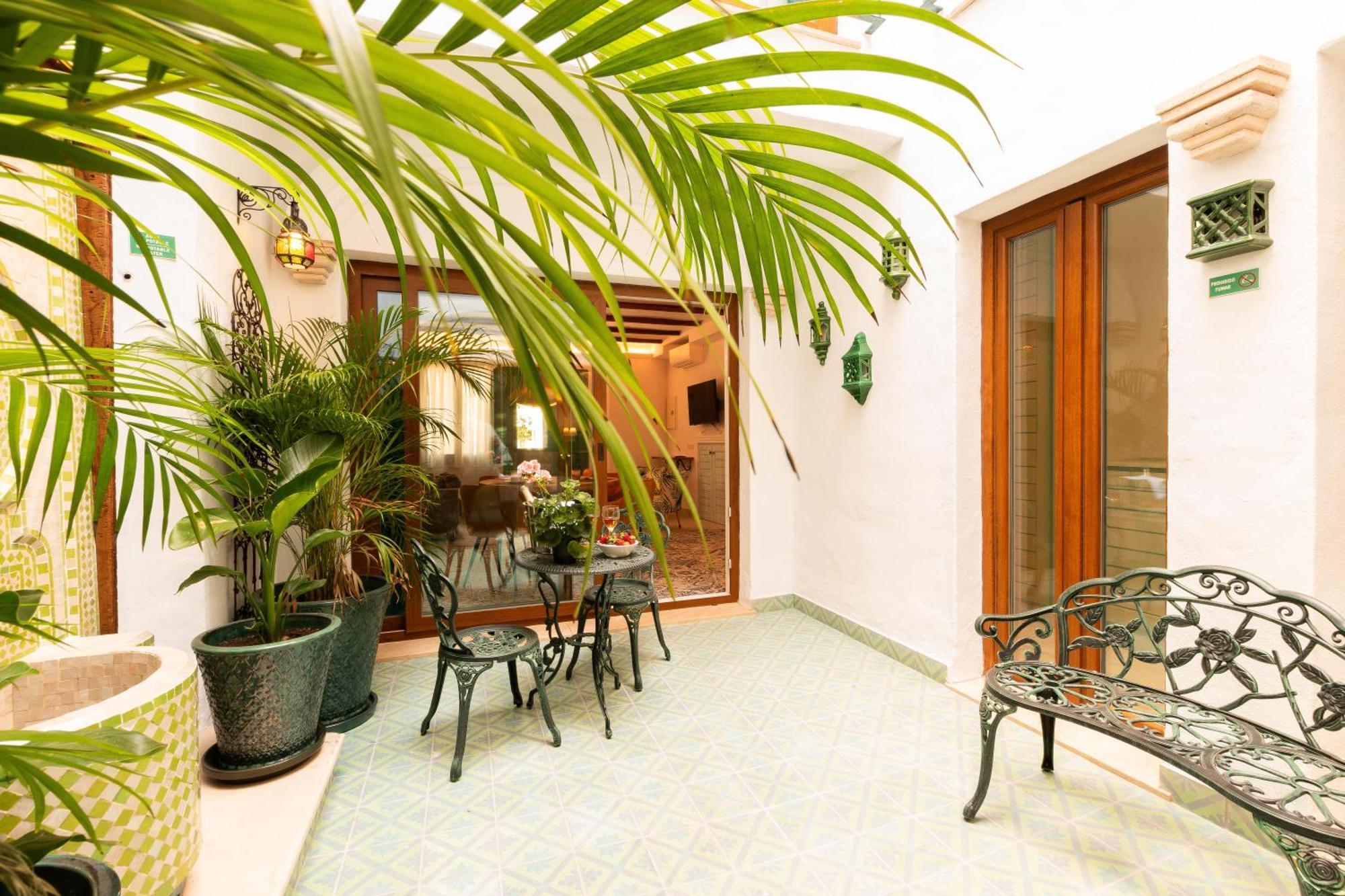 Casa Esmeralda - Luxury Boutique Apartments Old Town Estepona Bagian luar foto