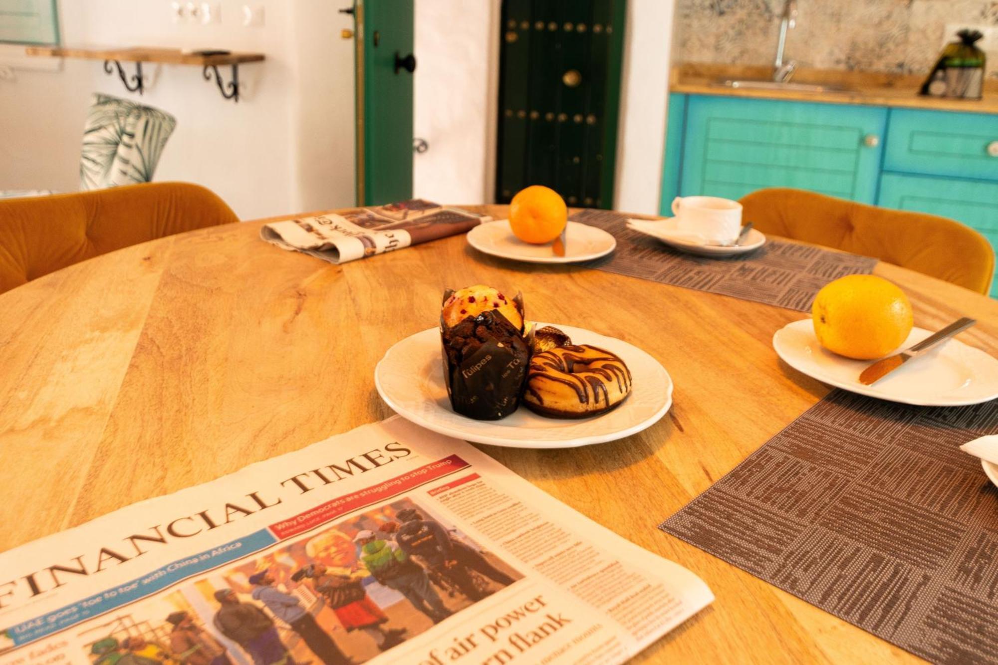 Casa Esmeralda - Luxury Boutique Apartments Old Town Estepona Bagian luar foto